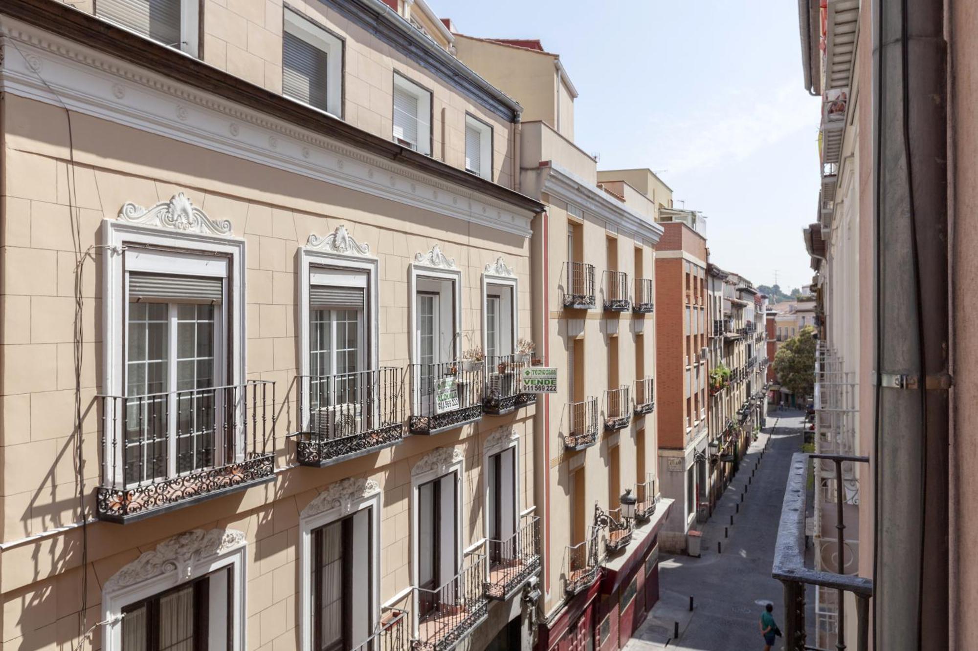 Apt Precioso Y Tranquilo Museo D Prado Madrid Buitenkant foto